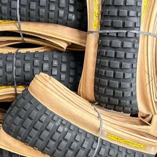 Modal Additional Images for Competition Deuce Tires (each) 26" x 2.125" SKINWALL